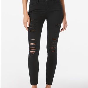 FRAME Noir Le Color Ripped Skinny Jeans